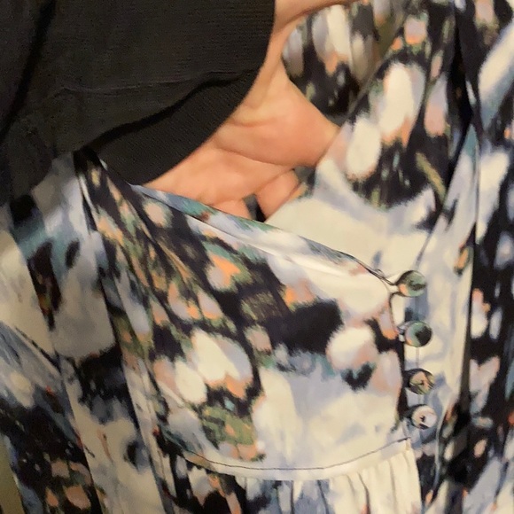 BCBG dress - Picture 3 of 9